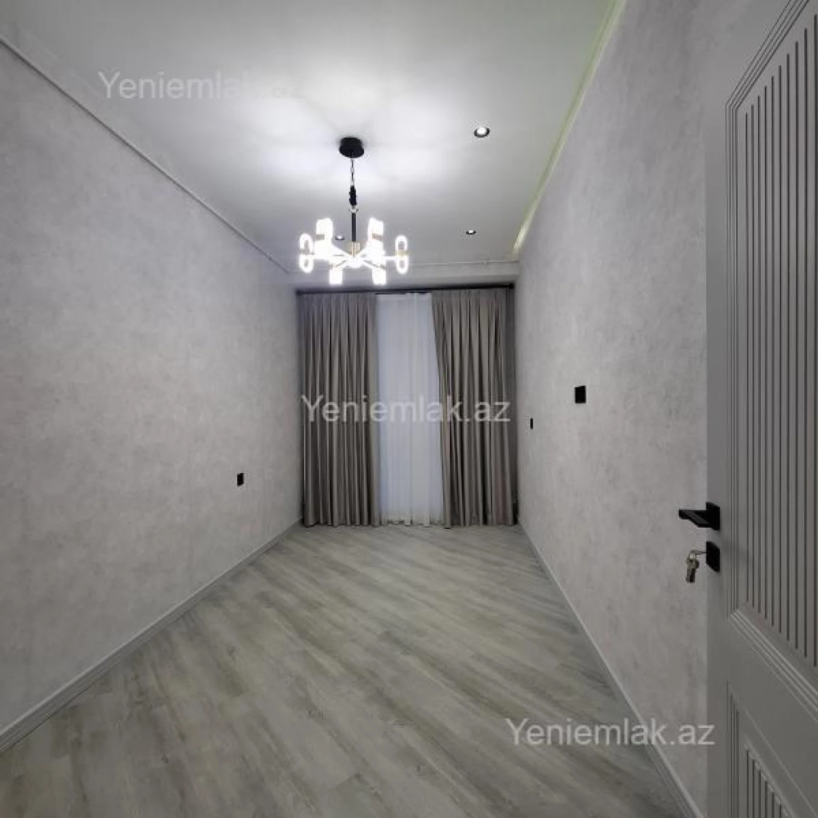Satılır 2 otaqlı yeni tikili 64 m²