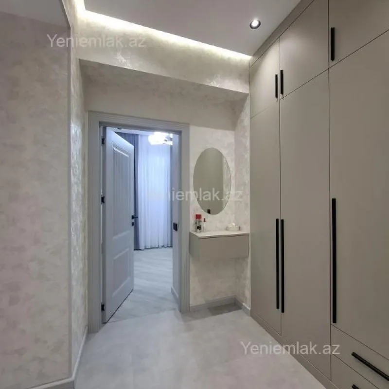 Satılır 2 otaqlı yeni tikili 64 m²