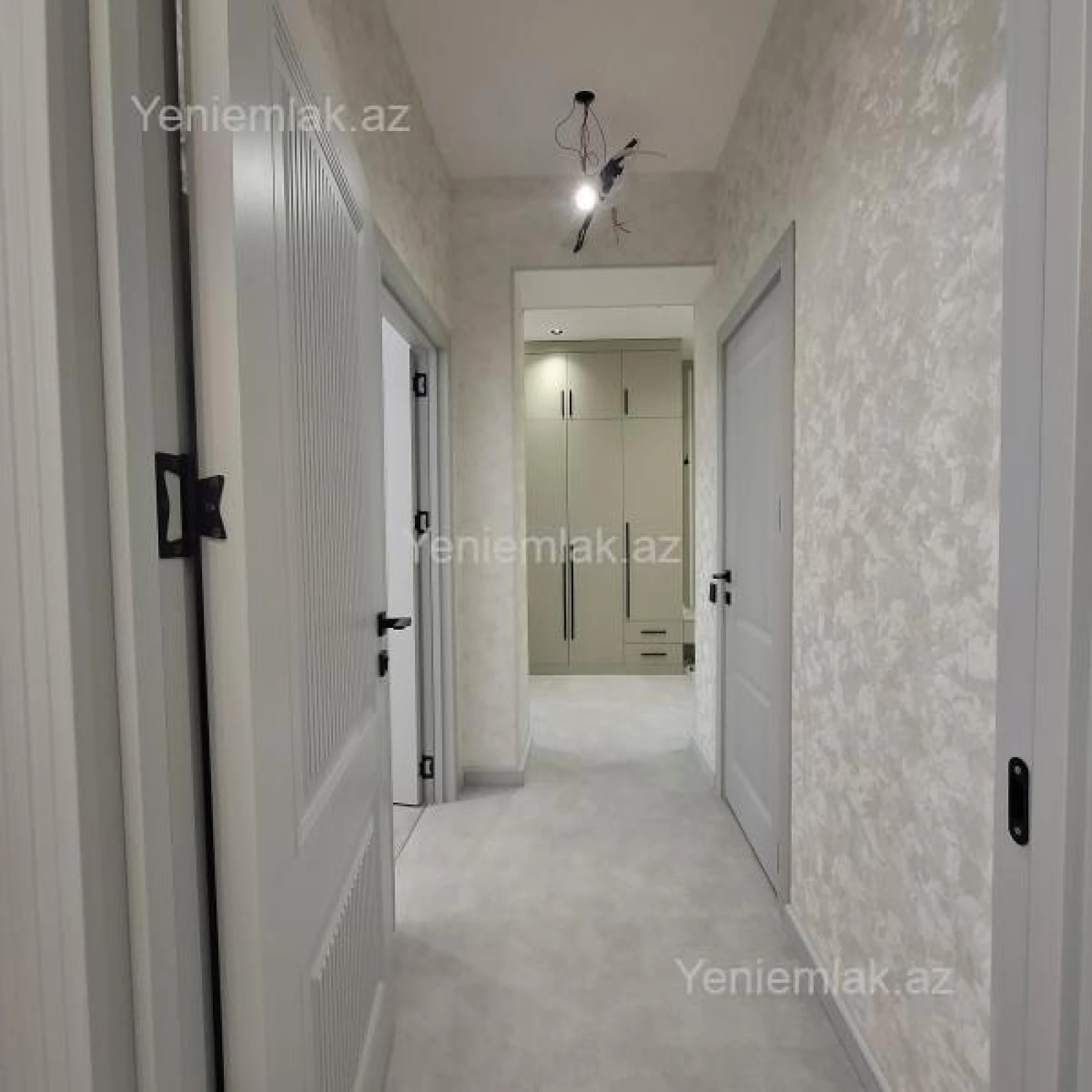 Satılır 2 otaqlı yeni tikili 64 m²