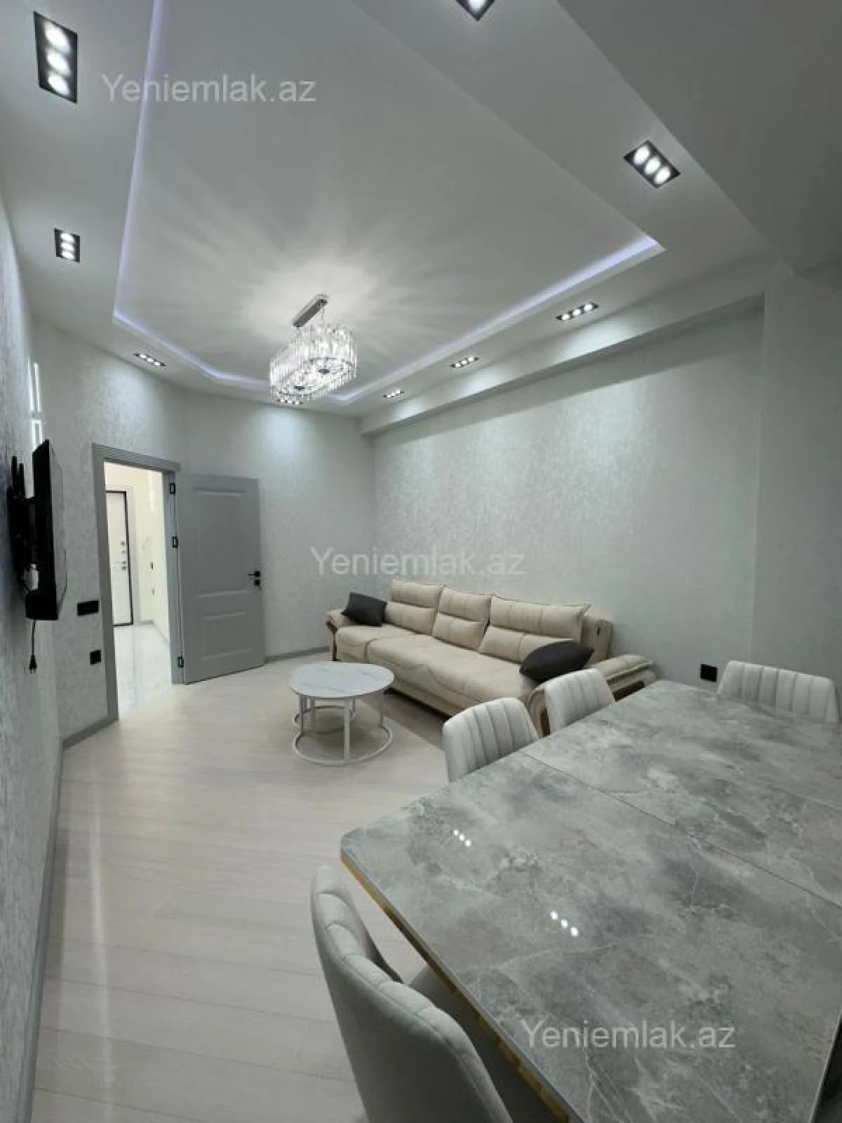 Satılır 2 otaqlı yeni tikili 52 m²