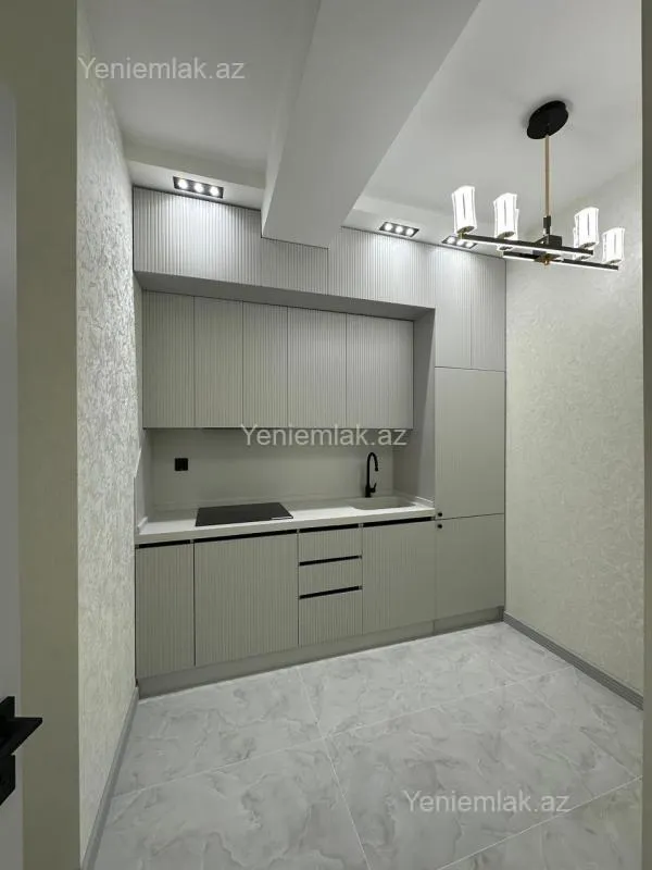 Satılır 2 otaqlı yeni tikili 52 m²