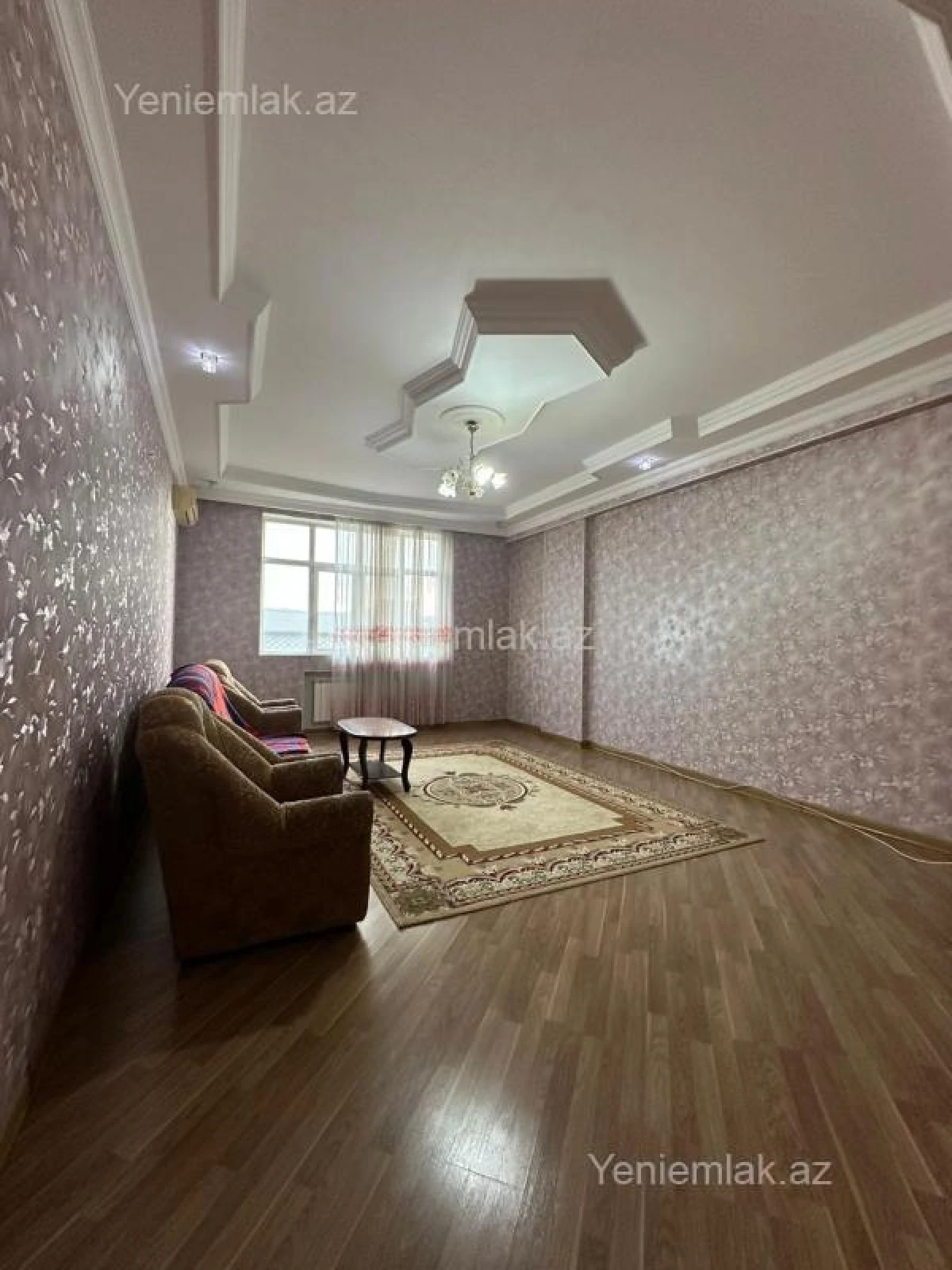 Satılır 3 otaqlı yeni tikili 120 m²