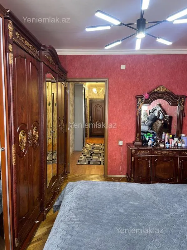 Satılır 2 otaqlı yeni tikili 68 m²