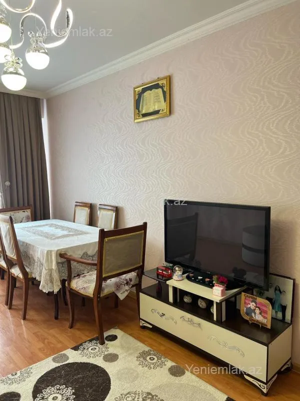 Satılır 2 otaqlı yeni tikili 68 m²