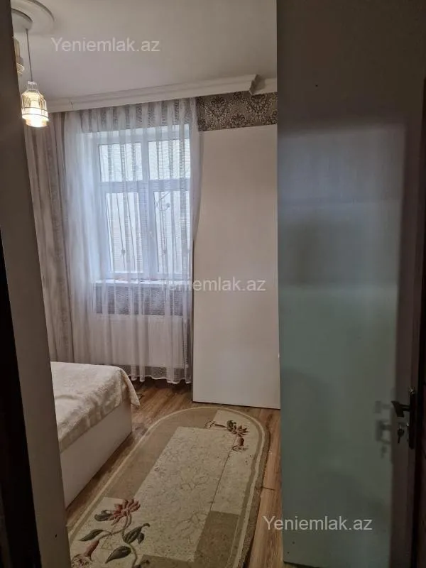 Satılır 3 otaqlı həyət evi 80 m²