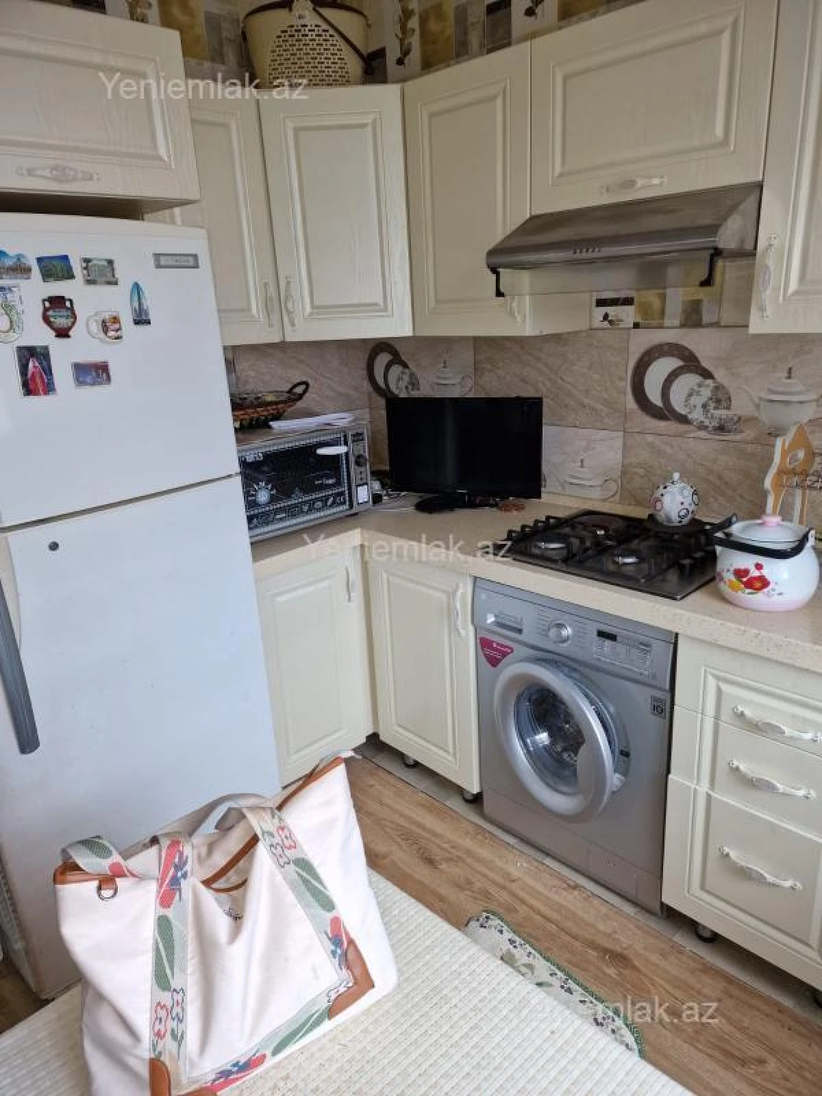 Satılır 3 otaqlı həyət evi 80 m²