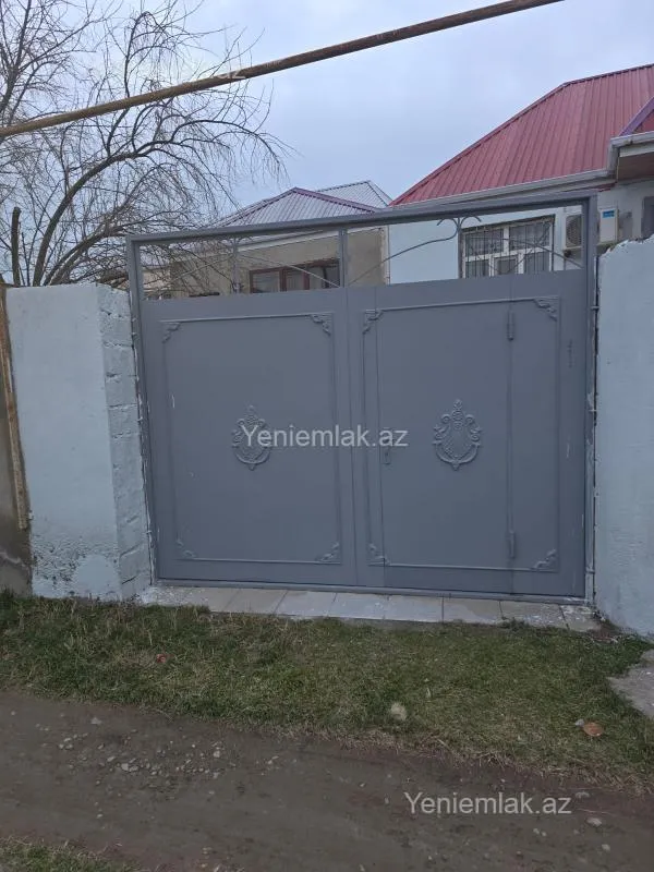 Satılır 3 otaqlı həyət evi 80 m²