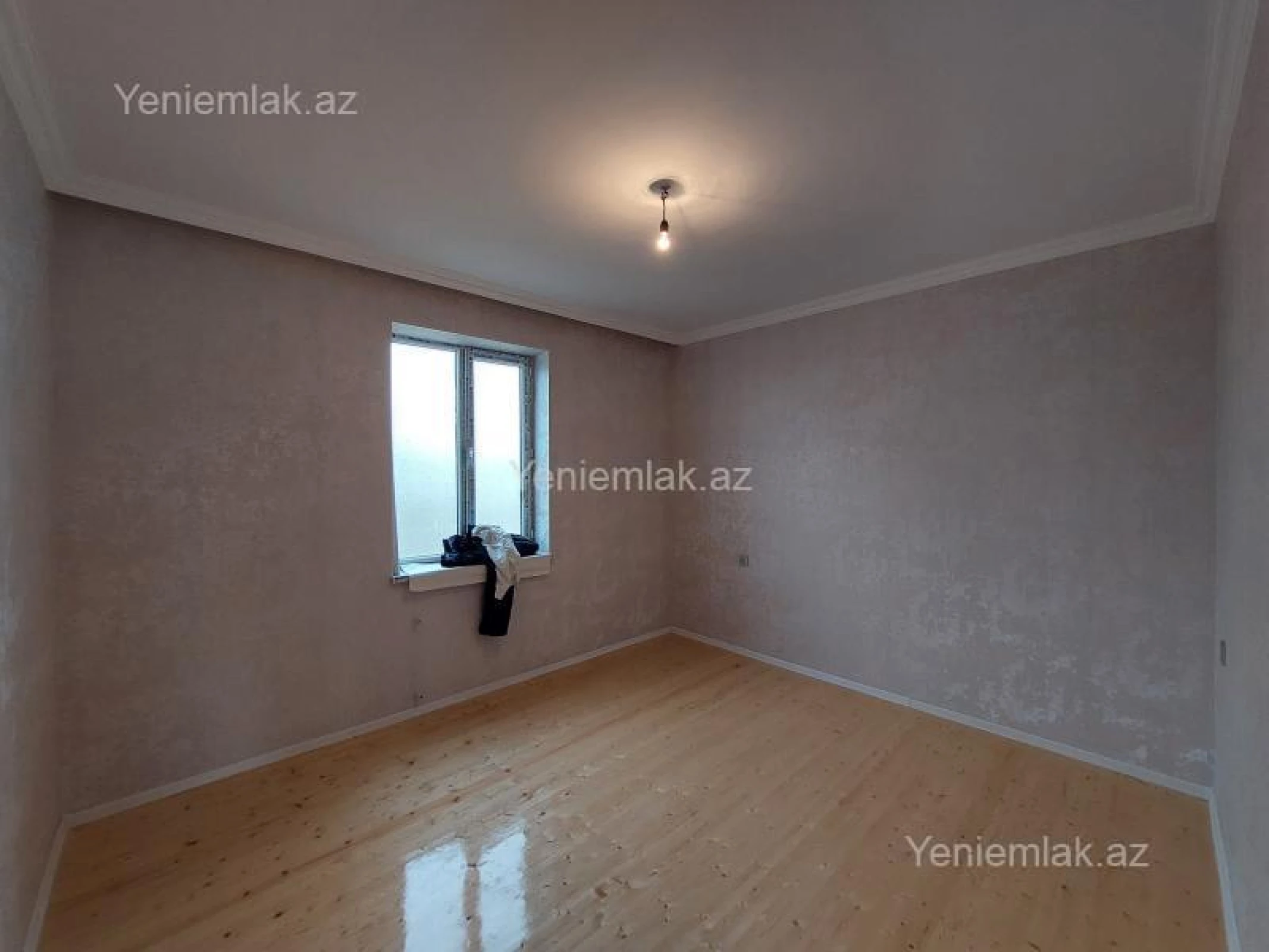 Satılır 4 otaqlı həyət evi 124 m²