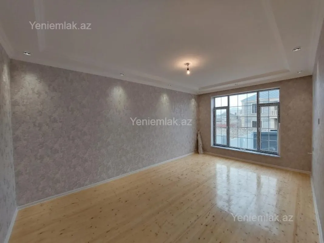 Satılır 4 otaqlı həyət evi 124 m²