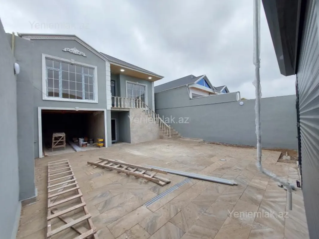 Satılır 4 otaqlı həyət evi 124 m²