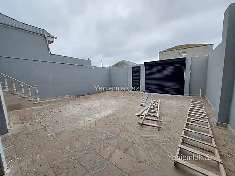Satılır 4 otaqlı həyət evi 124 m²