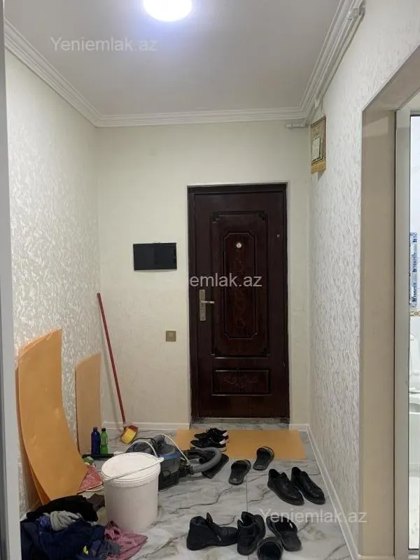 Satılır 3 otaqlı köhnə tikili 75 m²