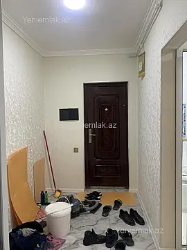 Satılır 3 otaqlı köhnə tikili 75 m²