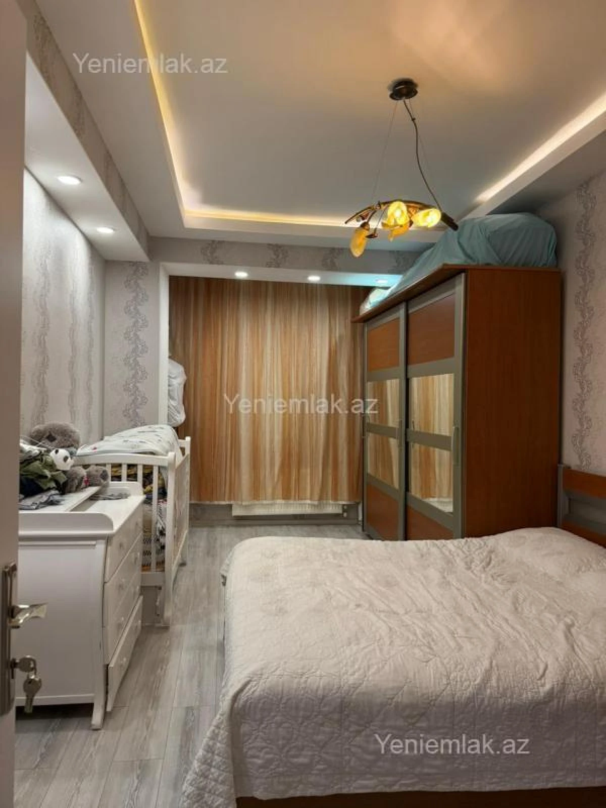 Satılır 2 otaqlı yeni tikili 86 m²