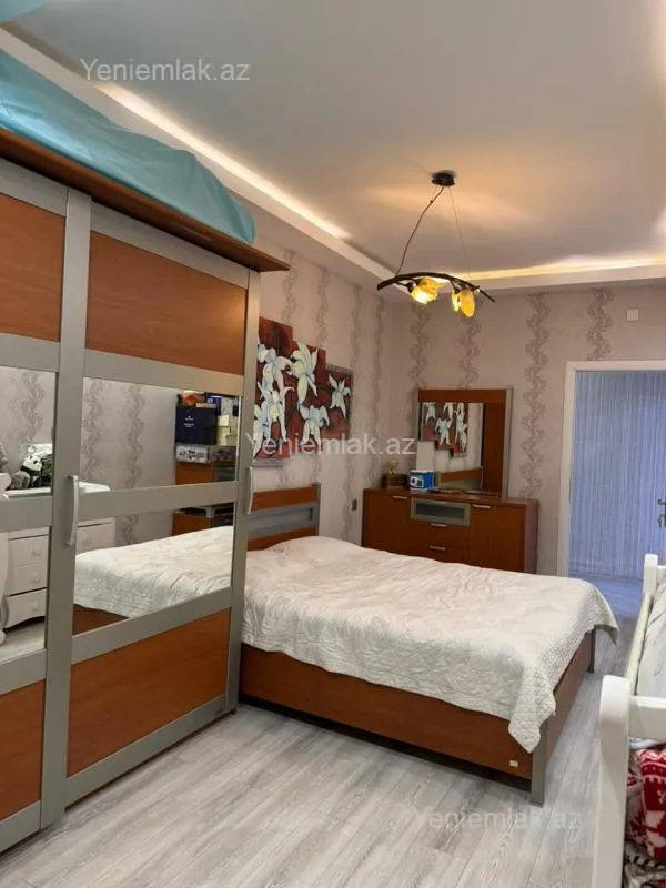 Satılır 2 otaqlı yeni tikili 86 m²