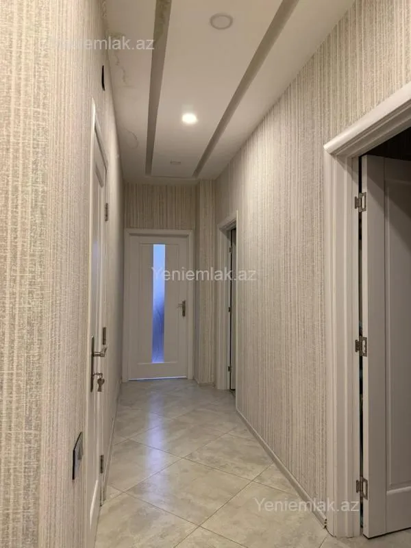 Satılır 2 otaqlı yeni tikili 86 m²