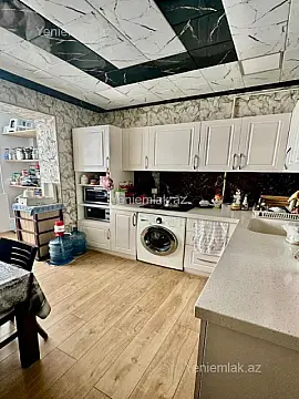 Satılır 3 otaqlı köhnə tikili 85 m²