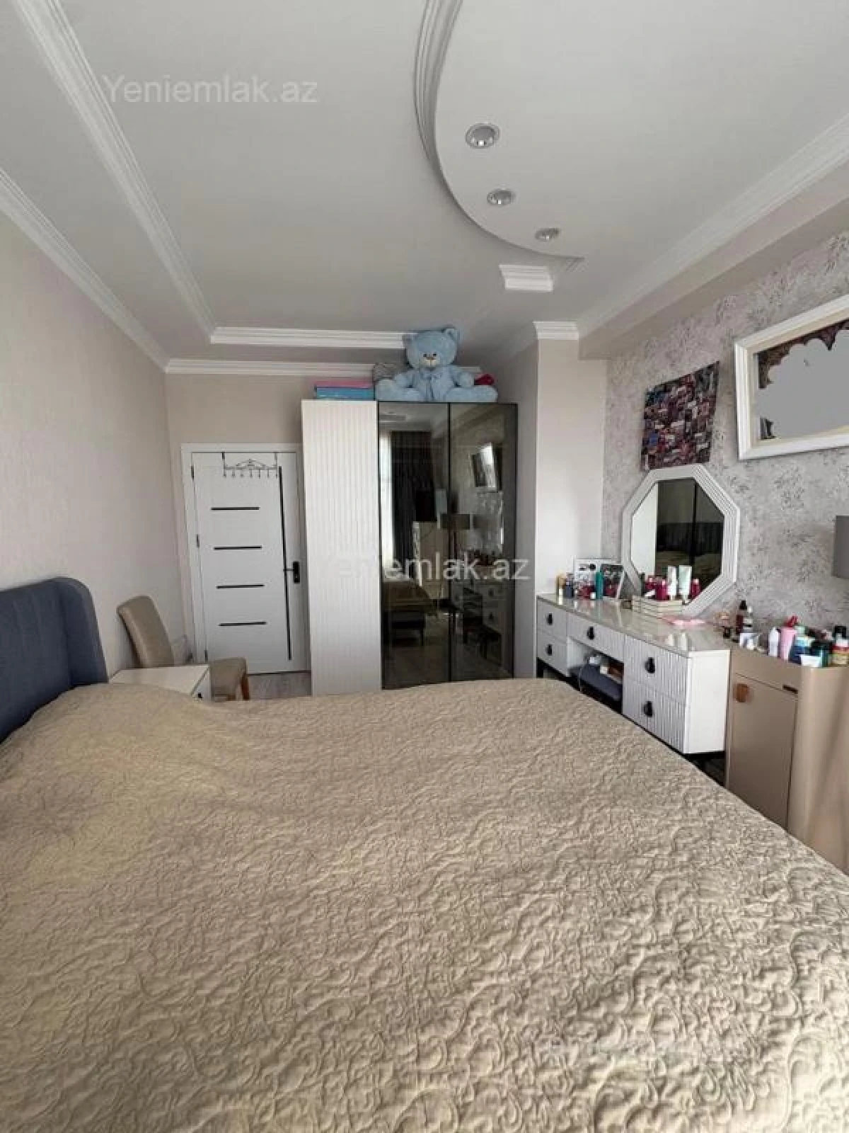 Satılır 2 otaqlı yeni tikili 60 m²