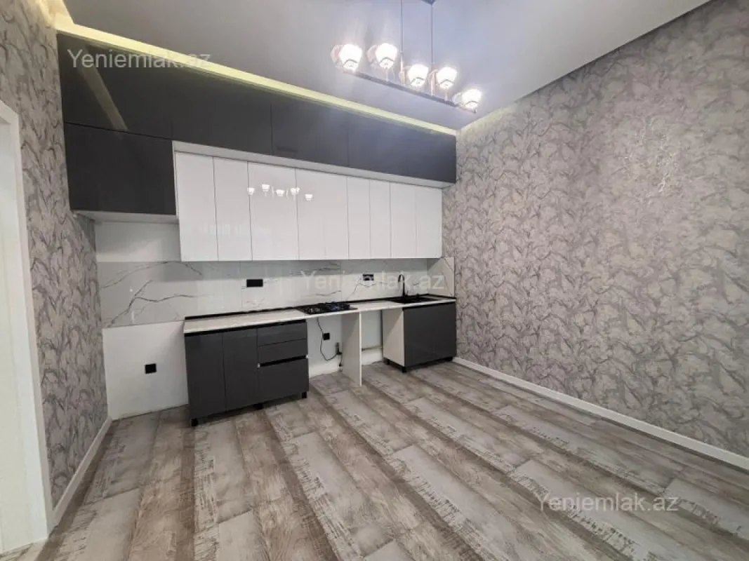Satılır 4 otaqlı həyət evi 150 m²