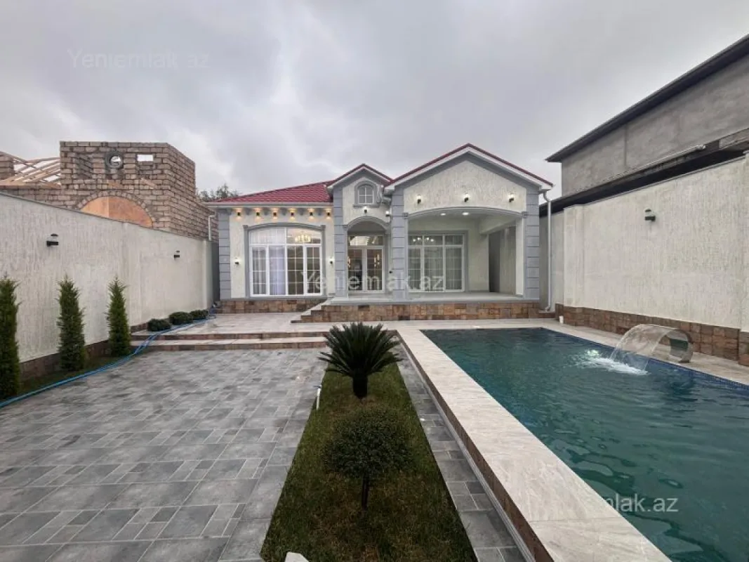 Satılır 4 otaqlı həyət evi 150 m²