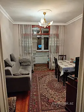 Satılır 3 otaqlı köhnə tikili 75 m²
