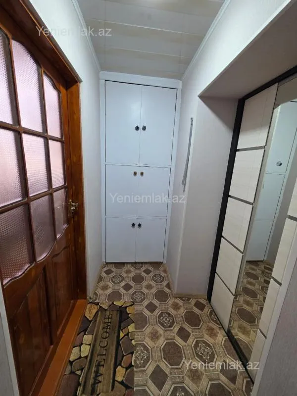 Satılır 3 otaqlı köhnə tikili 88 m²