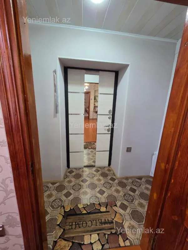 Satılır 3 otaqlı köhnə tikili 88 m²