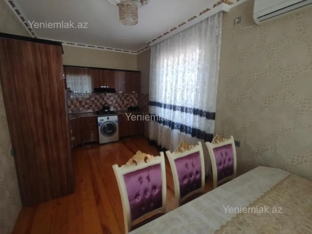 Satılır 4 otaqlı həyət evi 125 m²