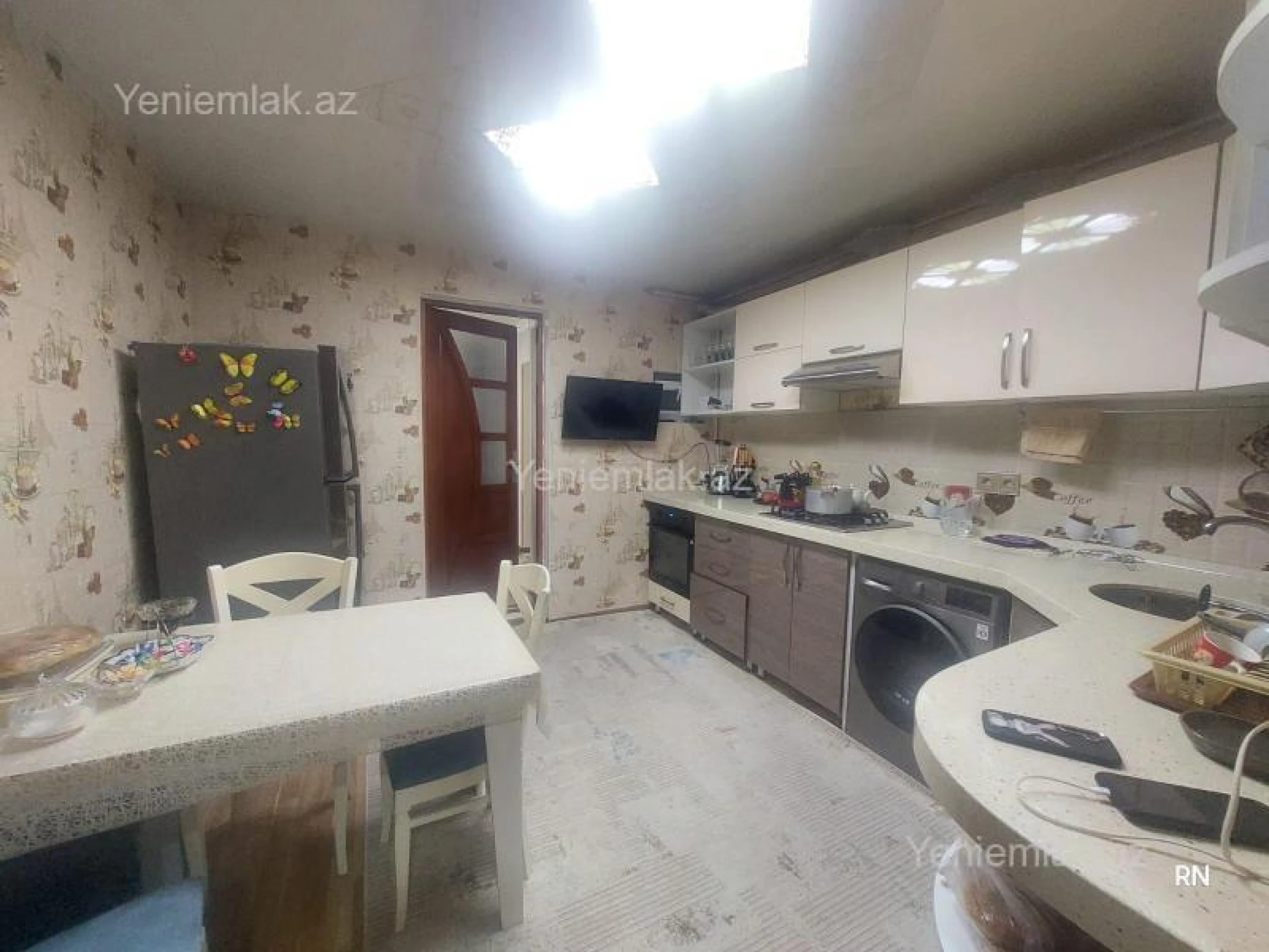 Satılır 3 otaqlı köhnə tikili 72 m²