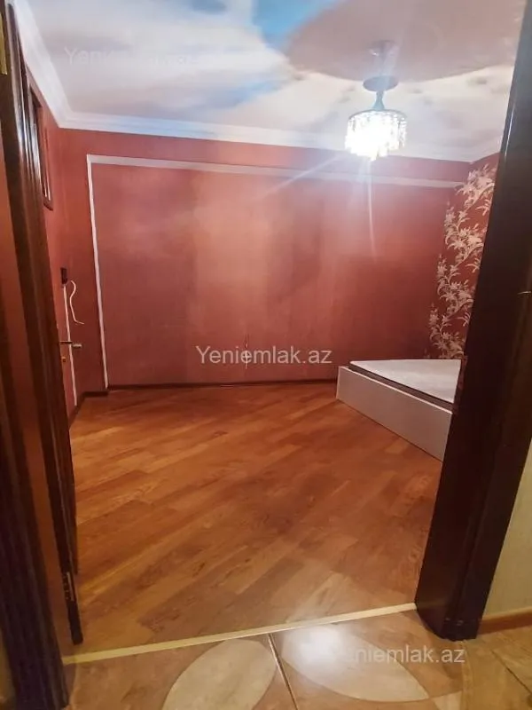 Satılır 2 otaqlı yeni tikili 60 m²