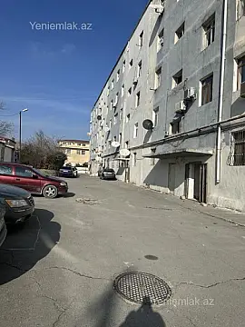 Satılır 3 otaqlı köhnə tikili 70 m²