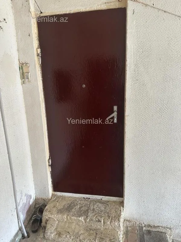 Satılır 3 otaqlı köhnə tikili 70 m²