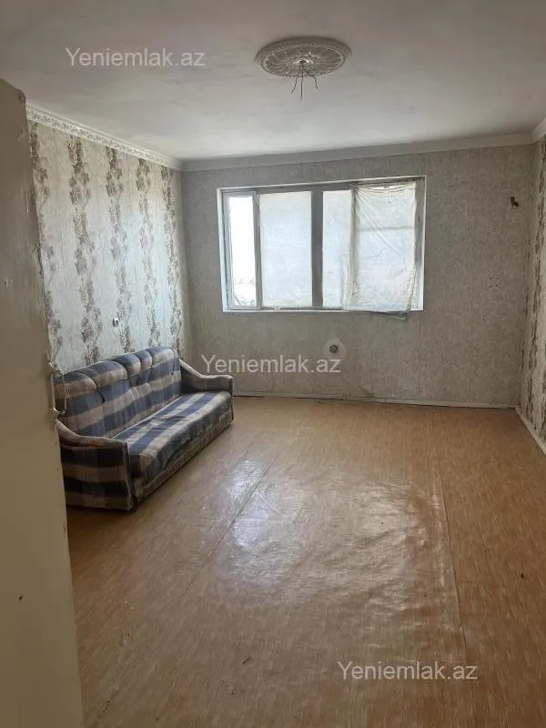 Satılır 3 otaqlı köhnə tikili 70 m²