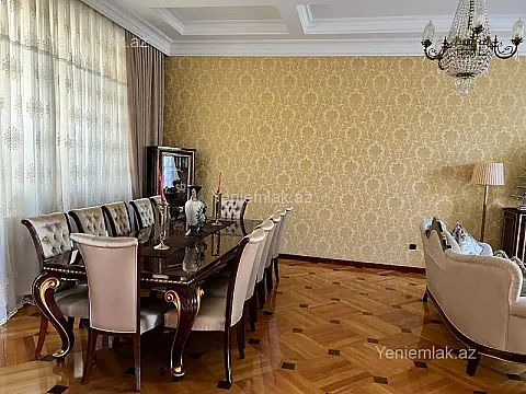 Satılır 9 otaqlı həyət evi 550 m²