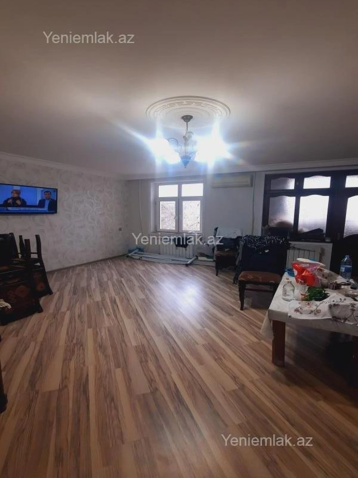 Satılır 4 otaqlı köhnə tikili 85 m²