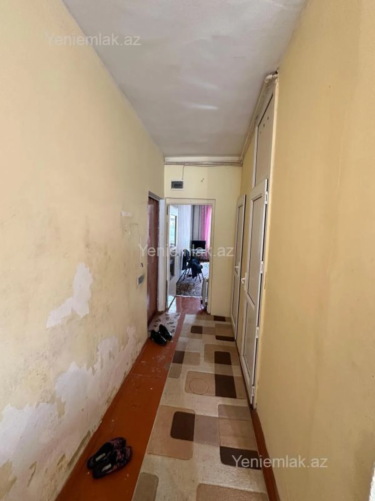 Satılır 1 otaqlı köhnə tikili 49 m²