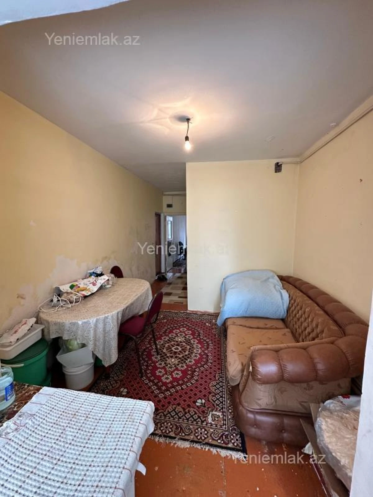 Satılır 1 otaqlı köhnə tikili 49 m²