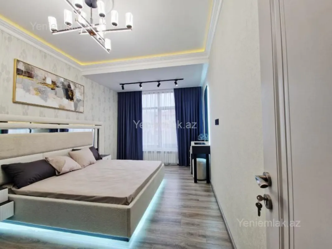 Satılır 2 otaqlı yeni tikili 85 m²