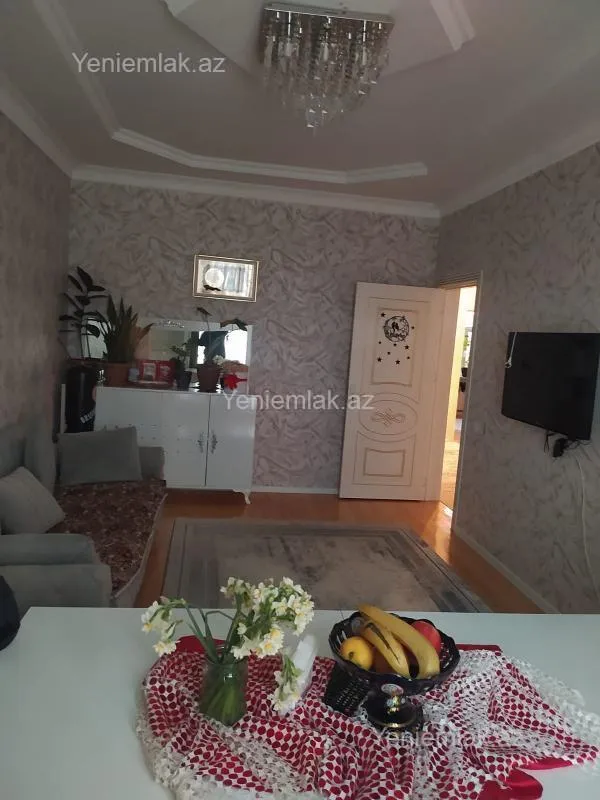 Satılır 4 otaqlı həyət evi 125 m²