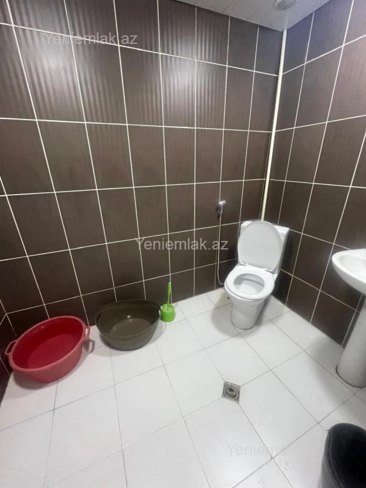 Satılır 2 otaqlı yeni tikili 70 m²