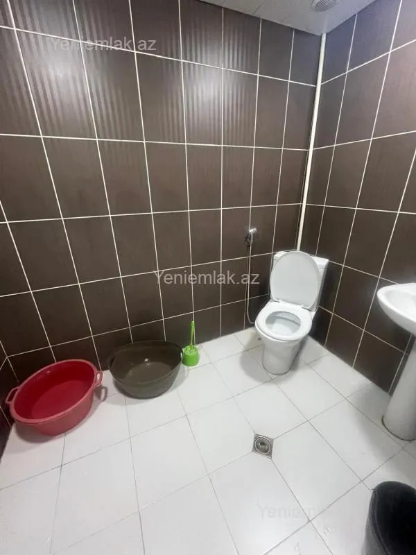 Satılır 2 otaqlı yeni tikili 70 m²