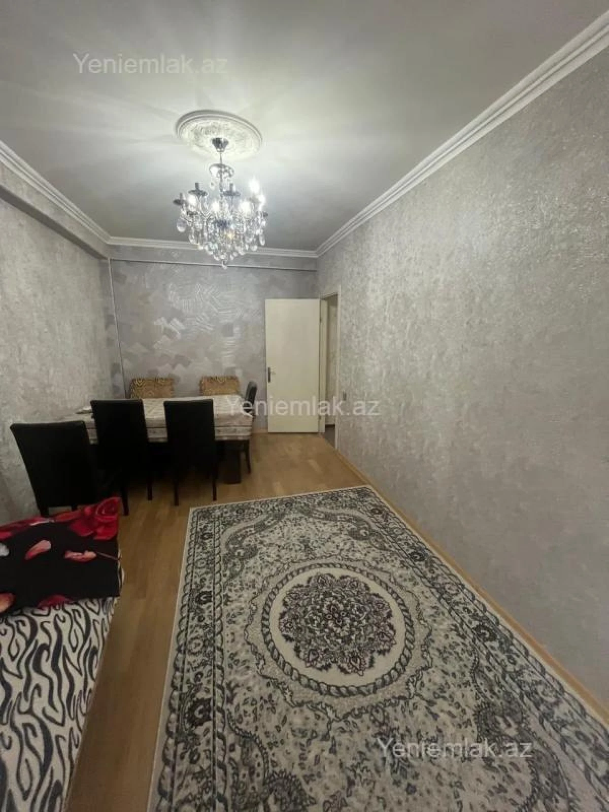 Satılır 2 otaqlı yeni tikili 70 m²