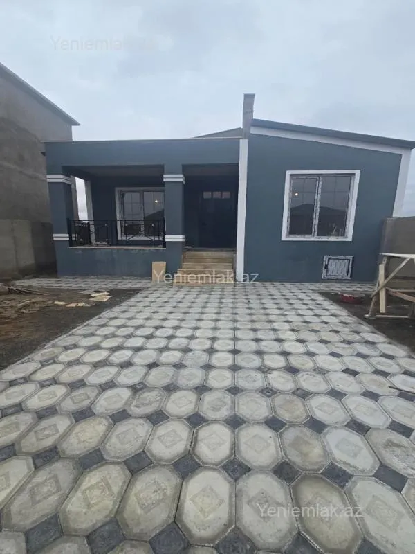 Satılır 3 otaqlı həyət evi 80 m²