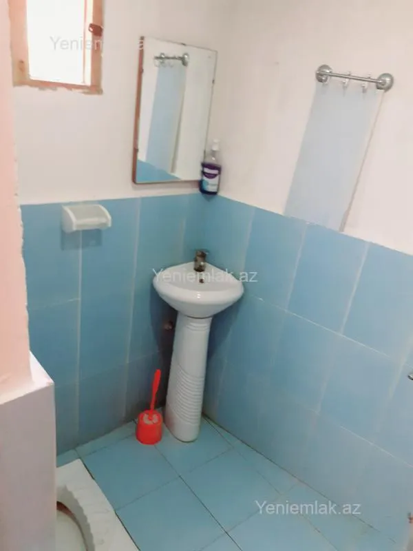 Satılır 3 otaqlı həyət evi 65 m²