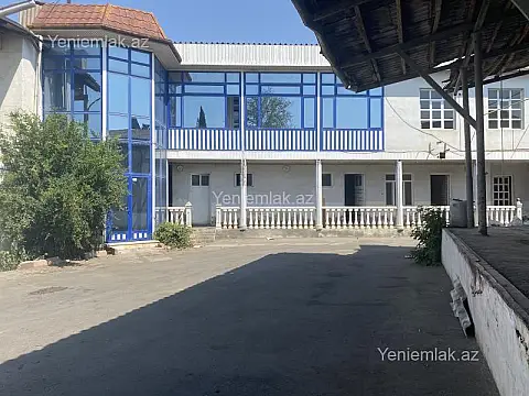 Satılır 12 otaqlı obyekt 3000 m²