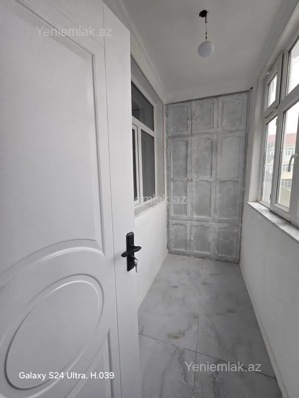 Satılır 3 otaqlı köhnə tikili 75 m²