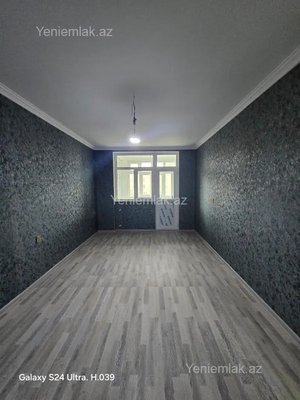 Satılır 3 otaqlı köhnə tikili 75 m²