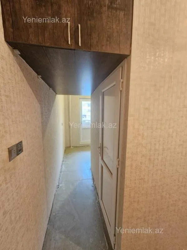Satılır 1 otaqlı köhnə tikili 40 m²