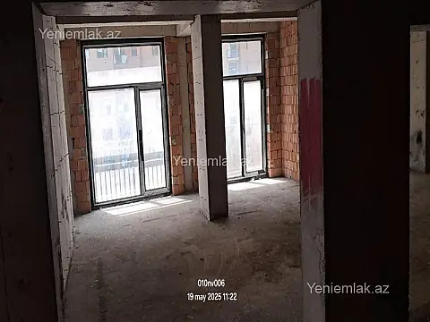 Satılır 4 otaqlı yeni tikili 195 m²