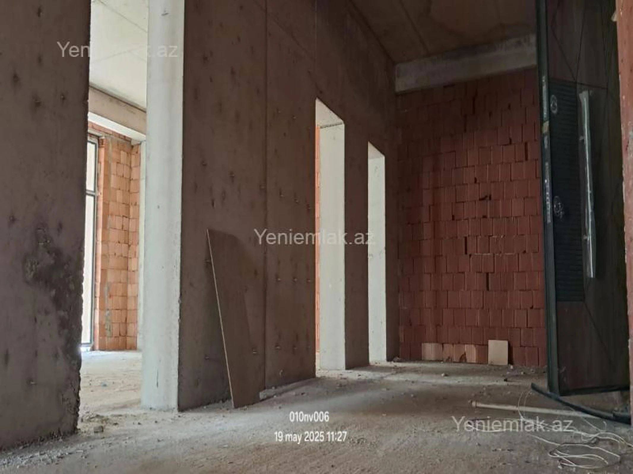 Satılır 4 otaqlı yeni tikili 195 m²